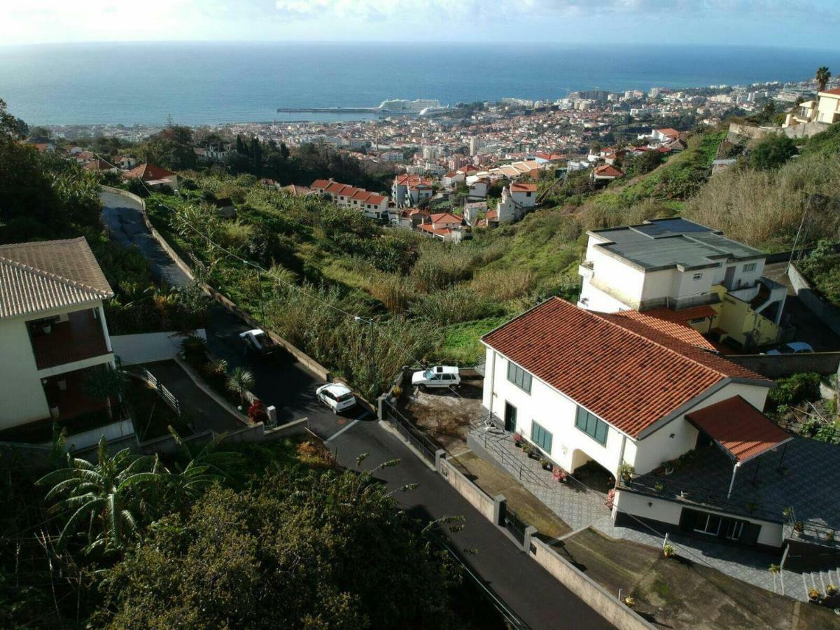 House Joel & Sonia Holiday home *